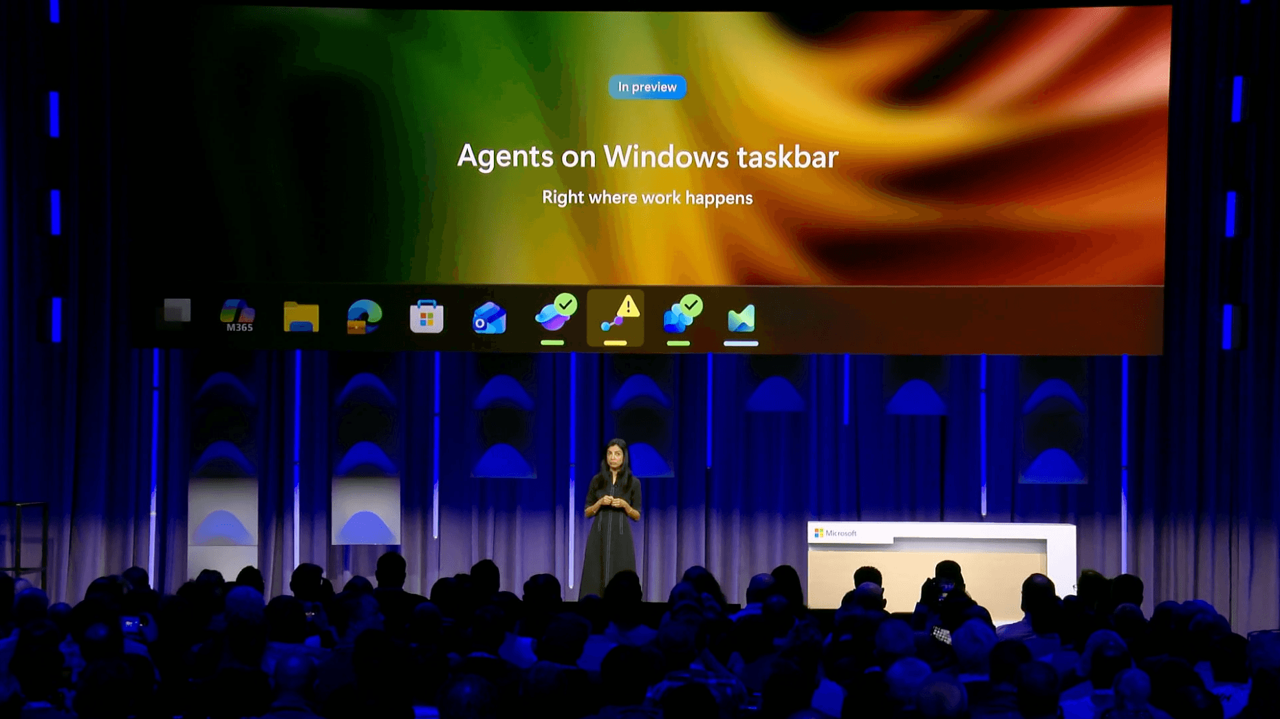 Agents in Windows presented on stage