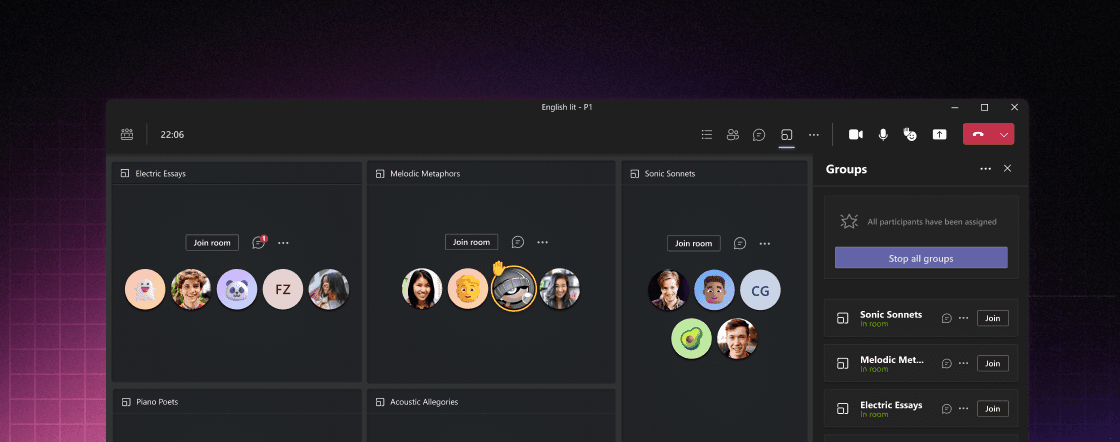 Microsoft Teams classroom view. Virtual tables of students with avatars and chat moderation panel.
